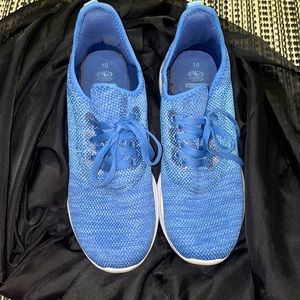 Athletic Works knit sneaker